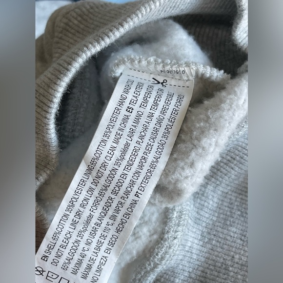 Forever 21 Hello Kitty Fleece Zip-Up Hoodie in Heather Grey Size XS - Picture 5 of 7